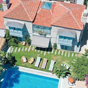 Katre Hotel